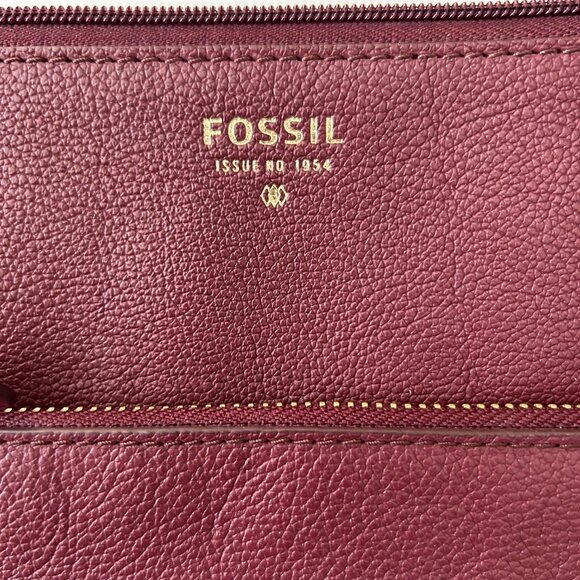 Fossil Large Crossbody Bag - Picture 4 of 5
